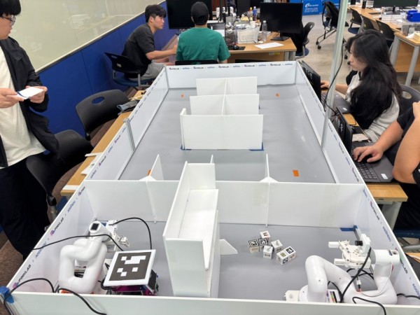 64f6577eeccc12426bb8e6a1928b929e_1758696683_0063.jpg